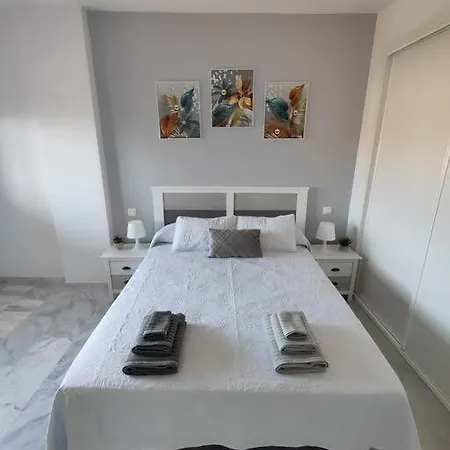 Reserva De Piscina Y Terraza Marbella